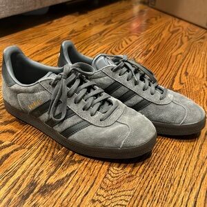 ADIDAS gazelle sneakers